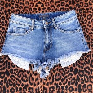 Kendall & Kylie booty shorts